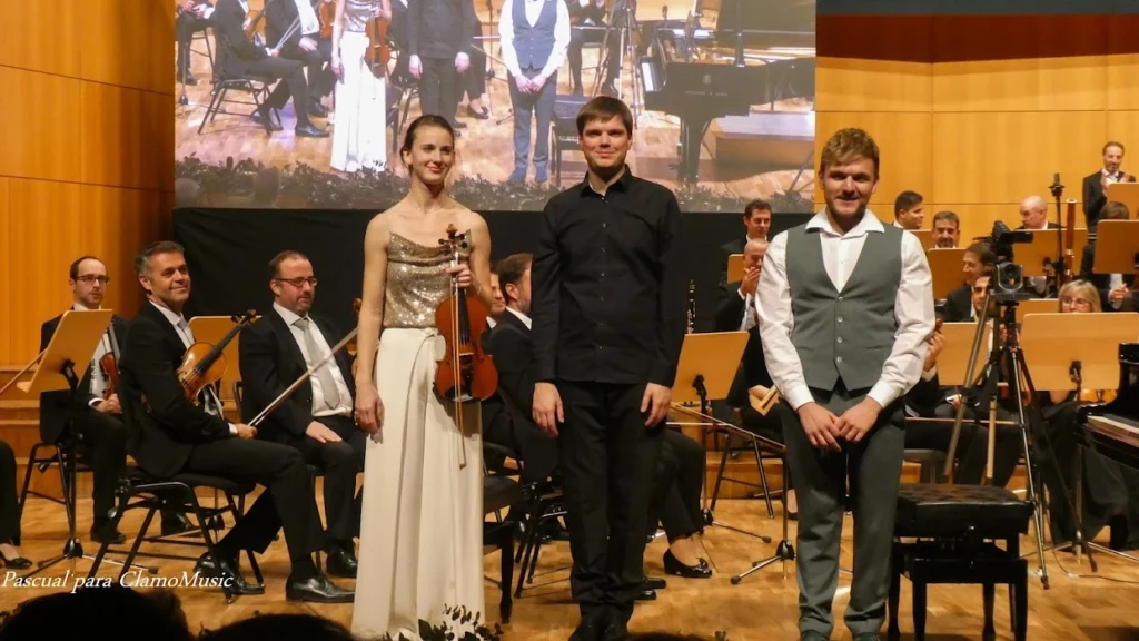 Concurso-Internacional-de-Piano-y-Conciertos-Clamo-Music-106 Concurso-Internacional-de-Piano-y-Conciertos-Clamo-Music-106