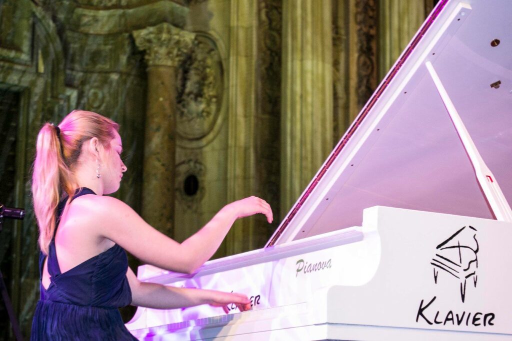 Pianos in the Street - 041 Pianos in the Street - 041